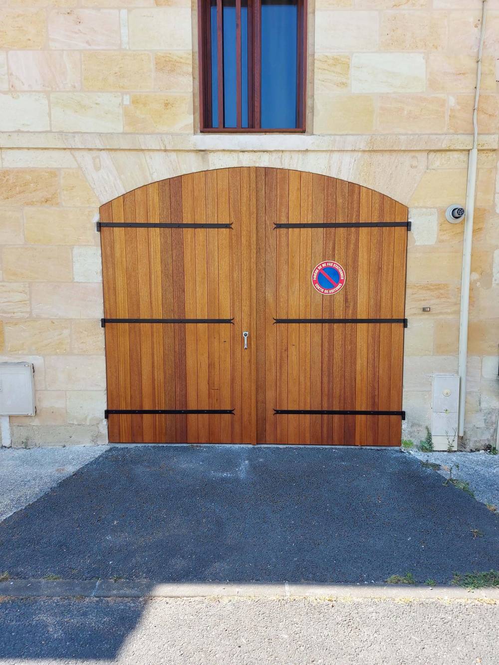 fabrication-de-porte-en-bois