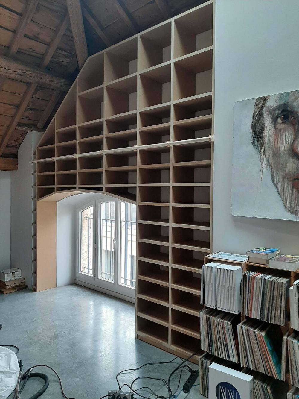 fabrication-et-pose-de-la-bilbiotheque-en-bois---l-atelier-modecain